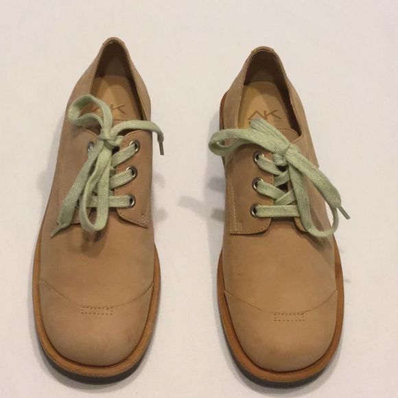 Anne Klein Sport Camel Leather Lace Up Shoes - Picture 2 of 5